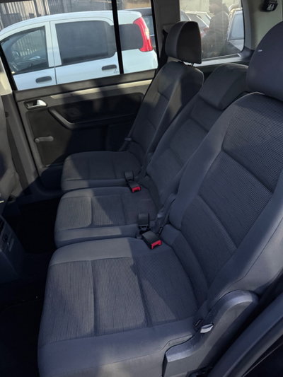 Volkswagen Touran 16V TSI 150CV DSG Trendline Ecofuel (10)