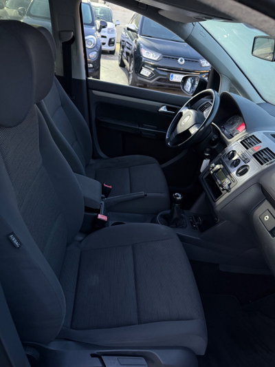 Volkswagen Touran 16V TSI 150CV DSG Trendline Ecofuel (11)