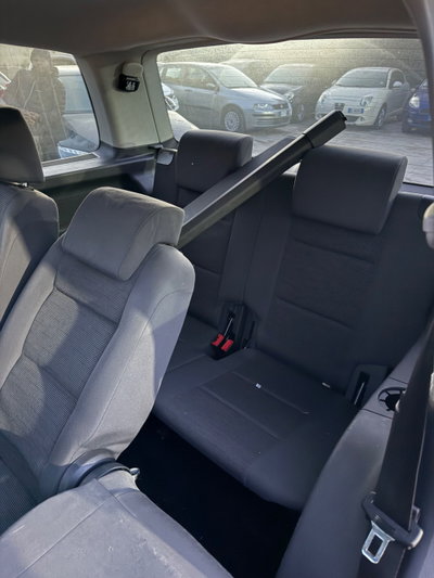 Volkswagen Touran 16V TSI 150CV DSG Trendline Ecofuel (13)