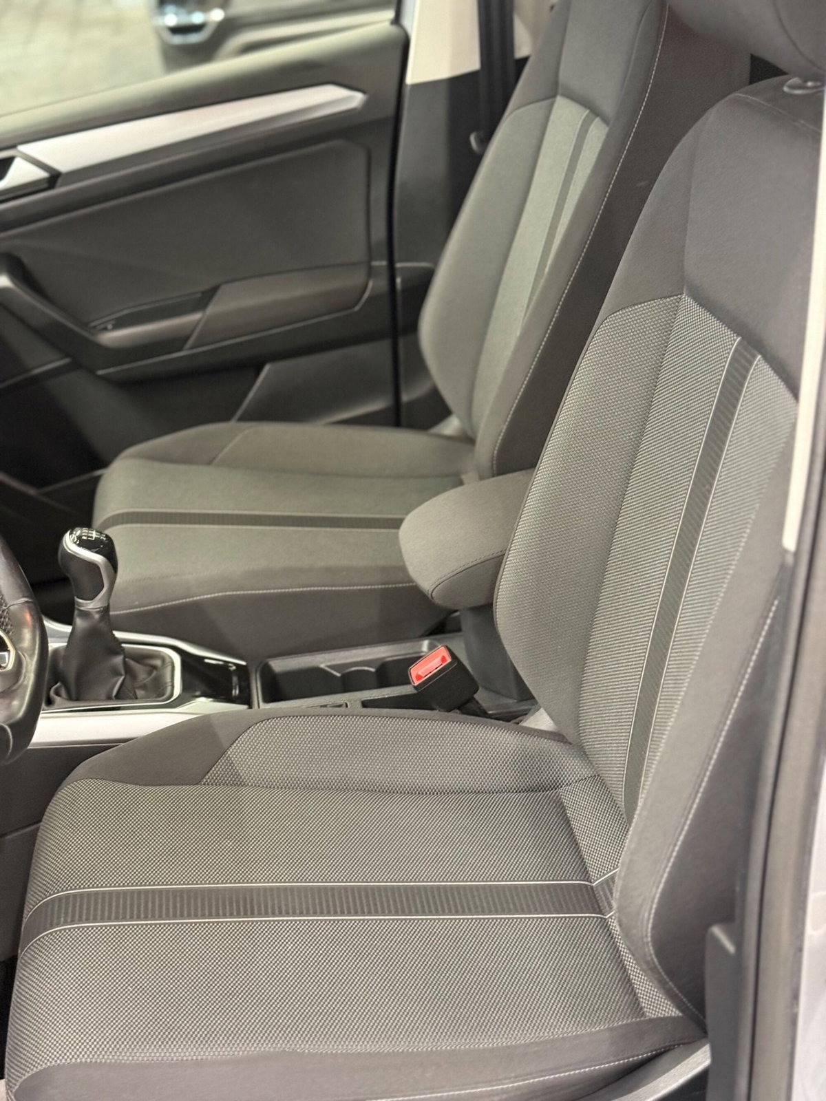 Volkswagen T-Roc 1.0 TSI Style (11)