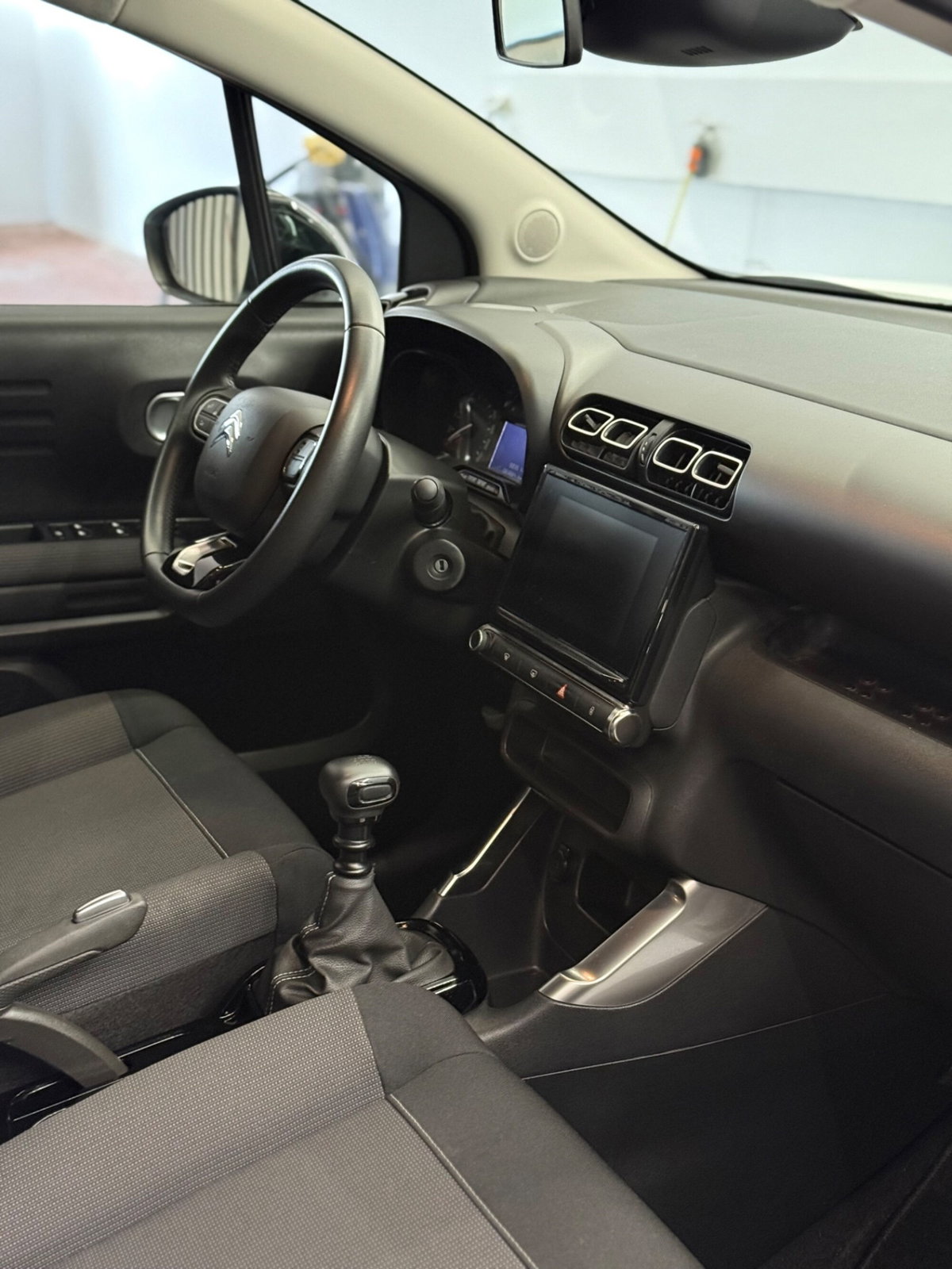 Citroen C3 Aircross BlueHDi 110 S&S Shine Pack (12)