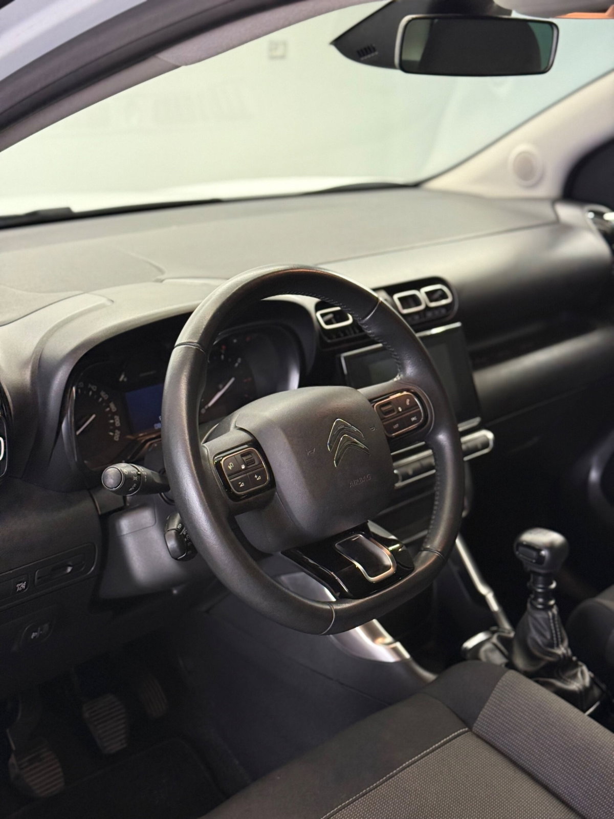 Citroen C3 Aircross BlueHDi 110 S&S Shine Pack (7)