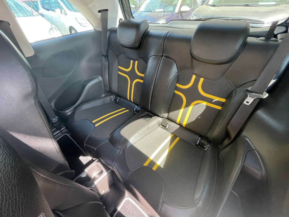 Opel Adam 1.4 100 CV Jam (10)