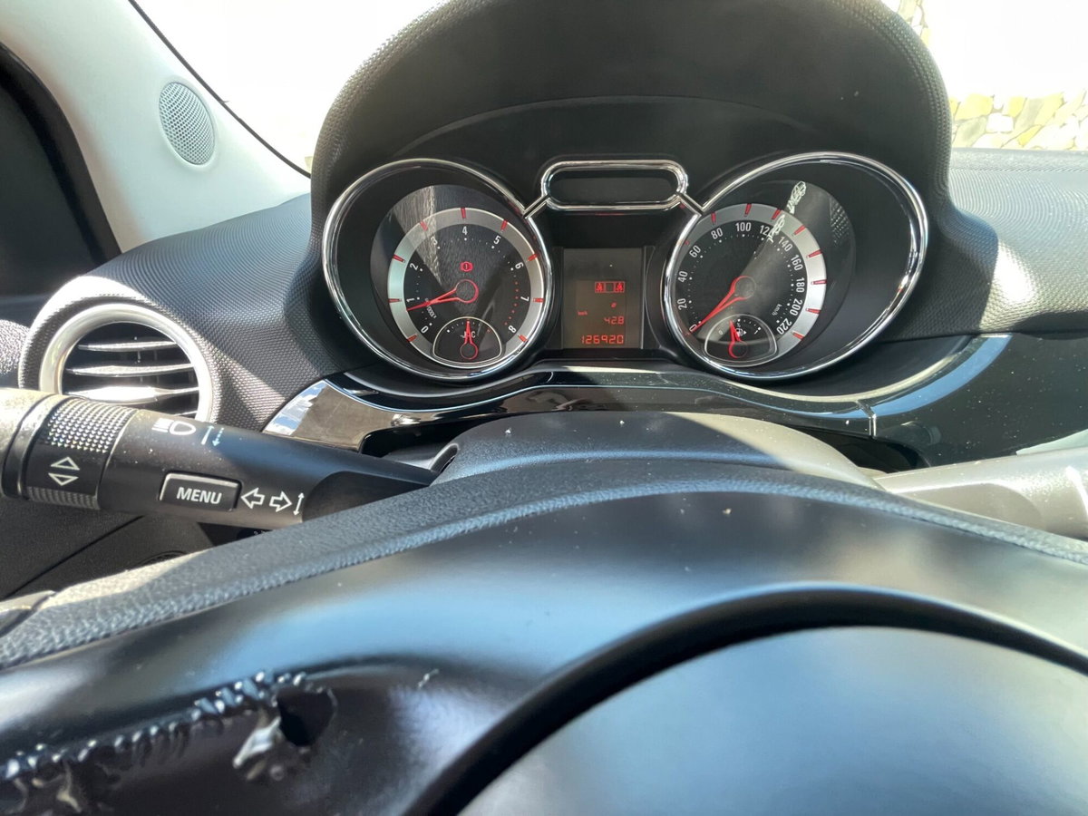 Opel Adam 1.4 100 CV Jam (17)