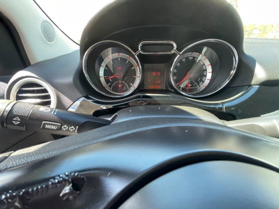 Opel Adam 1.4 100 CV Jam (17)