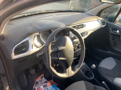 Citroen C3 1.4 HDi 70 Exclusive (10)