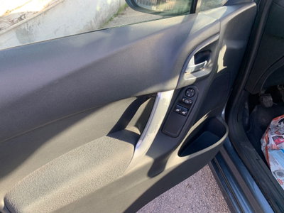 Citroen C3 1.4 HDi 70 Exclusive (11)