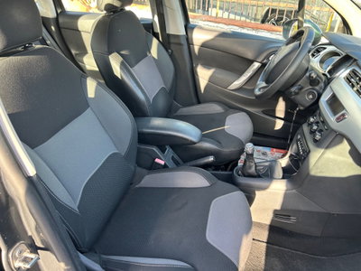 Citroen C3 1.4 HDi 70 Exclusive (17)