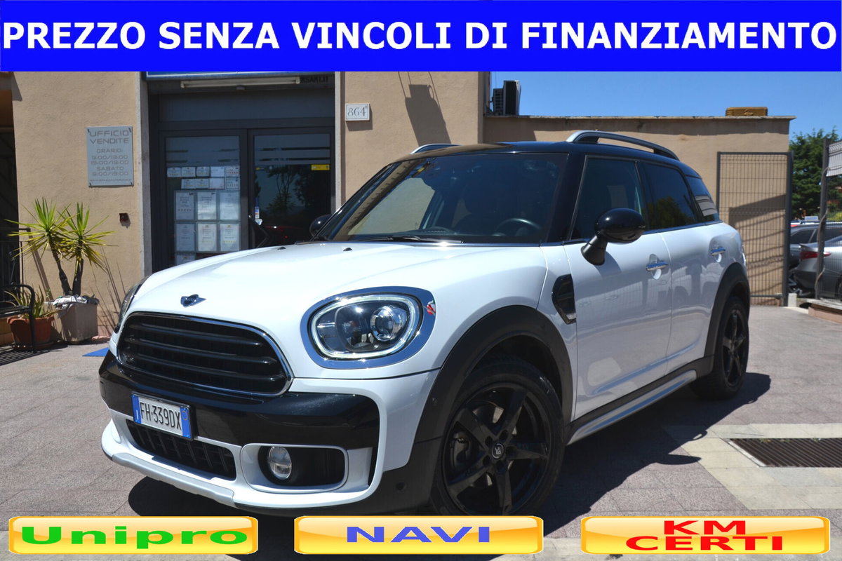 MINI Mini Countryman 2.0 Cooper D Essential Countryman (2)