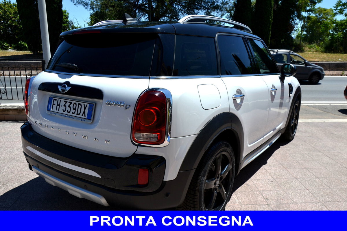 MINI Mini Countryman 2.0 Cooper D Essential Countryman (3)
