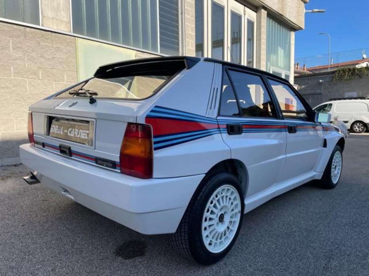 Lancia Delta turbo 16V HF integrale 5 (3)