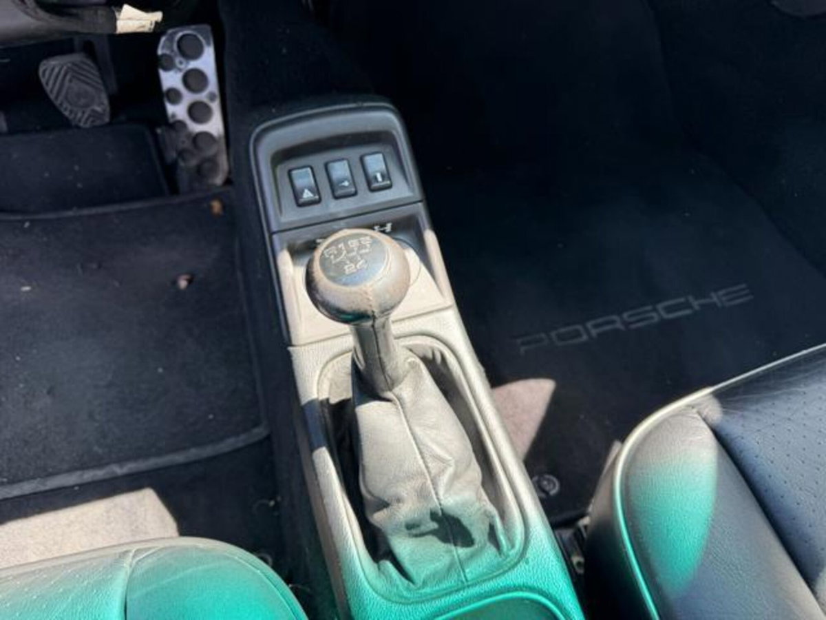 Porsche 911 Cabrio Carrera 4 cat (10)