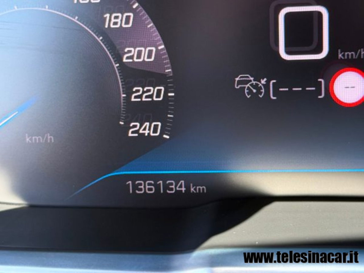 Peugeot 3008 BlueHDi 130 S&S EAT8 Allure Pack (14)