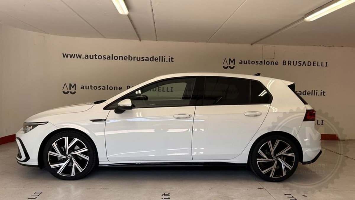 Volkswagen Golf 1.5 eTSI 150 CV EVO ACT DSG R-Line (3)