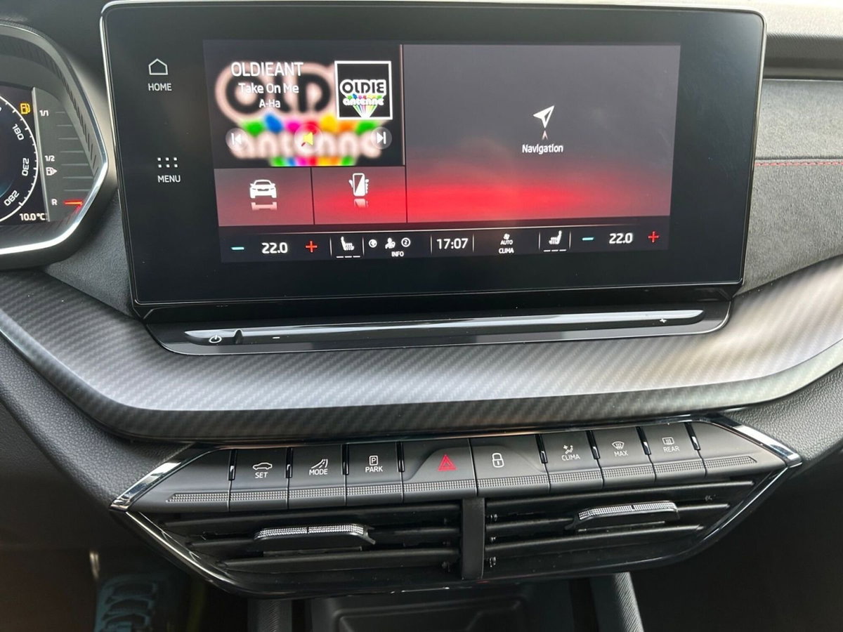 Skoda Octavia Station Wagon 2.0 TSI DSG Wagon RS (11)