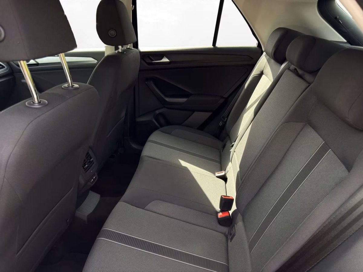 Volkswagen T-Roc 1.0 TSI Life (8)