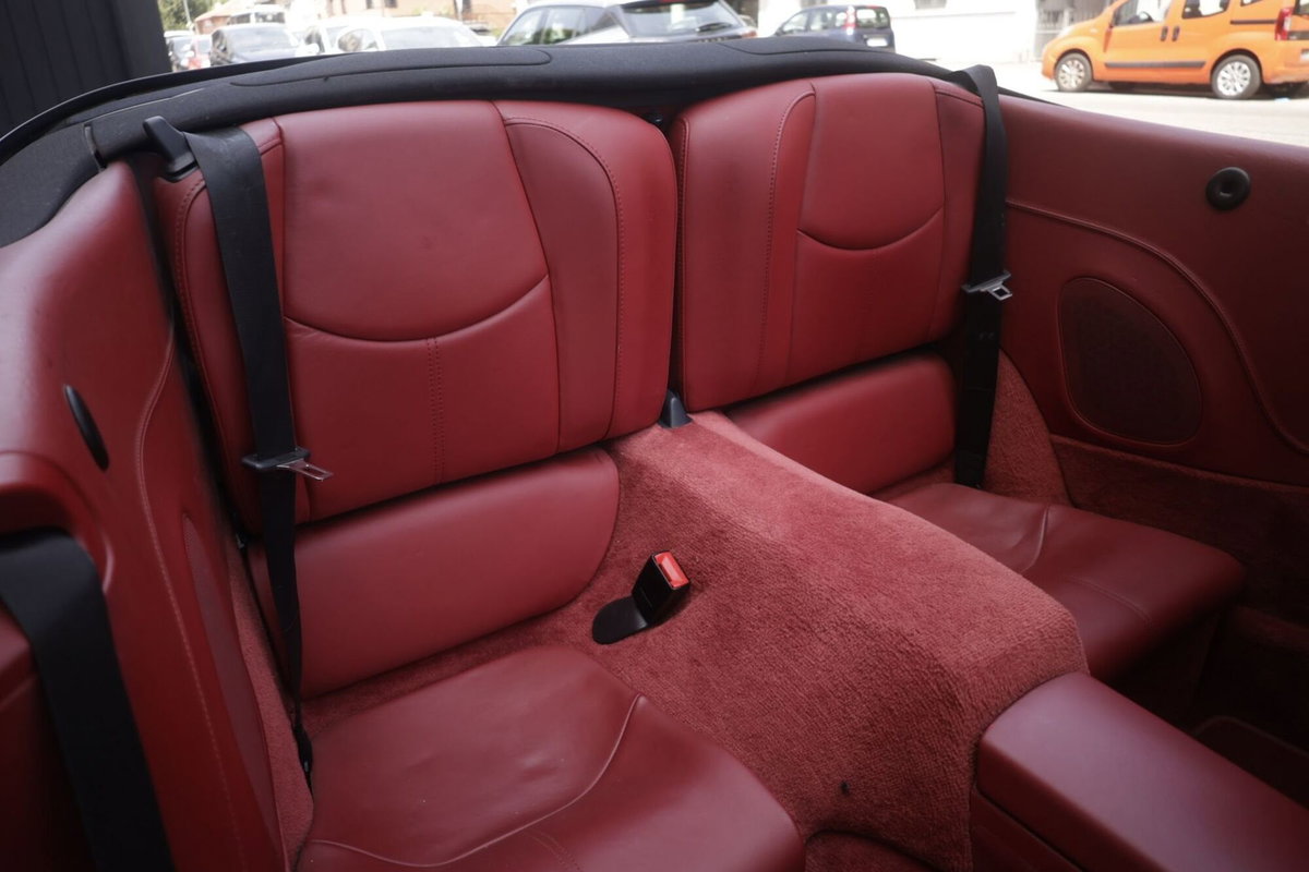 Porsche 911 Cabrio Carrera 4 (12)