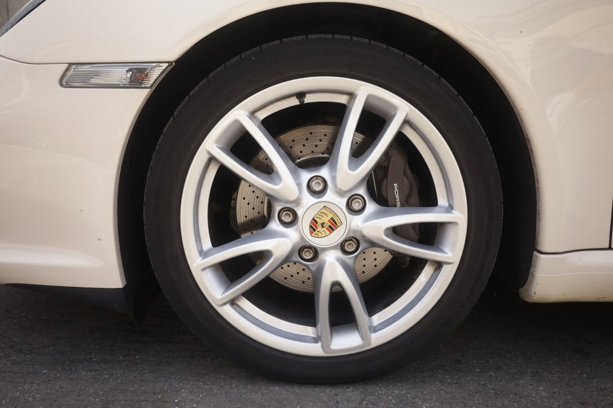 Porsche 911 Cabrio Carrera 4 (5)