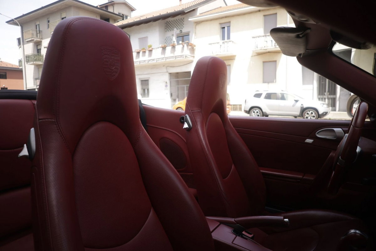 Porsche 911 Cabrio Carrera 4 (6)