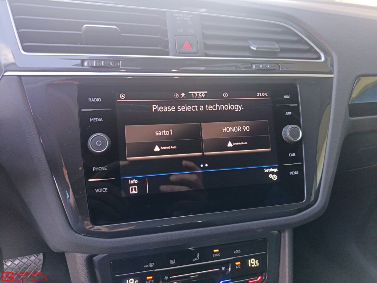Volkswagen Tiguan Allspace 2.0 TDI SCR DSG 4MOTION Life (15)