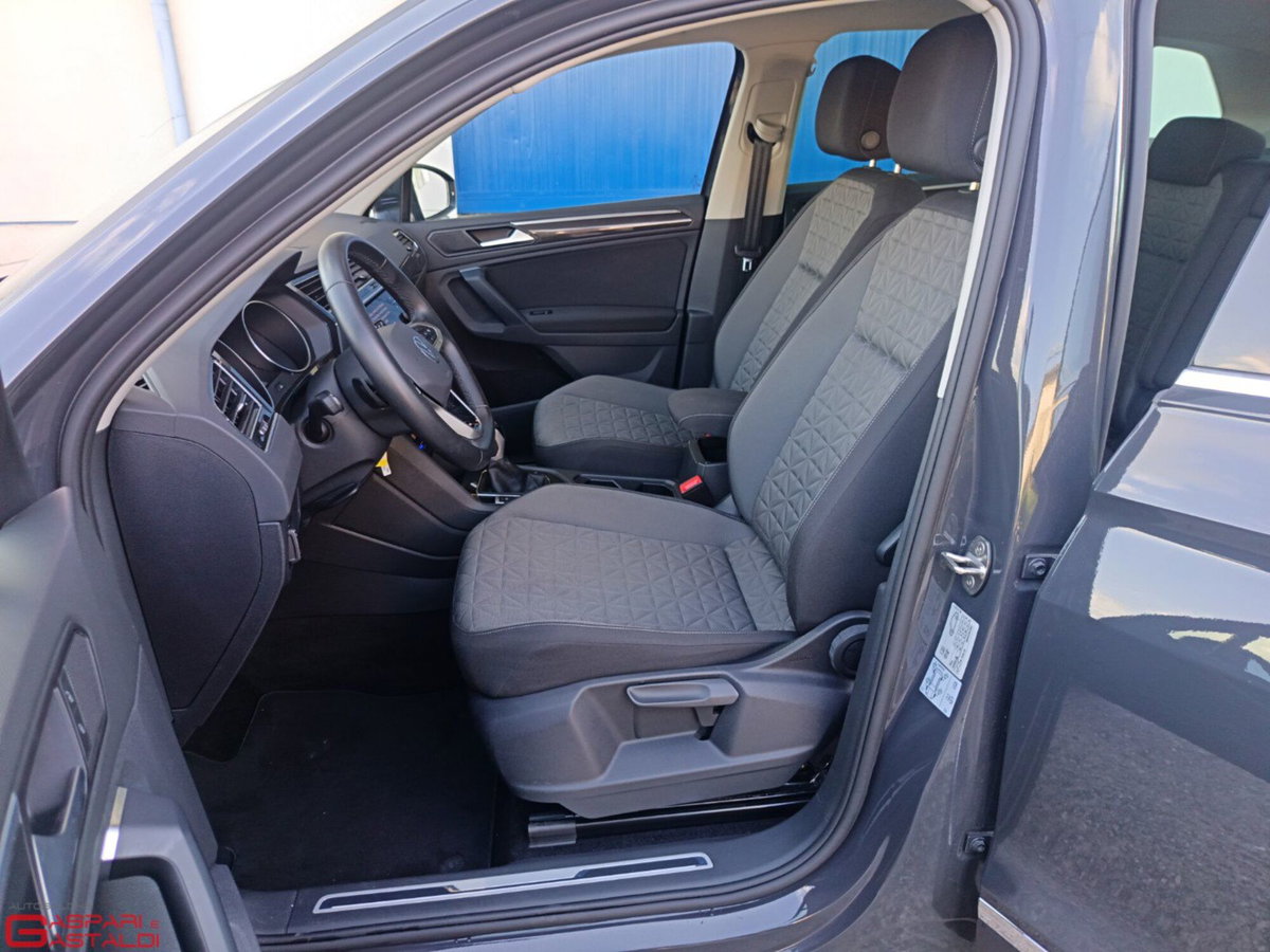 Volkswagen Tiguan Allspace 2.0 TDI SCR DSG 4MOTION Life (8)