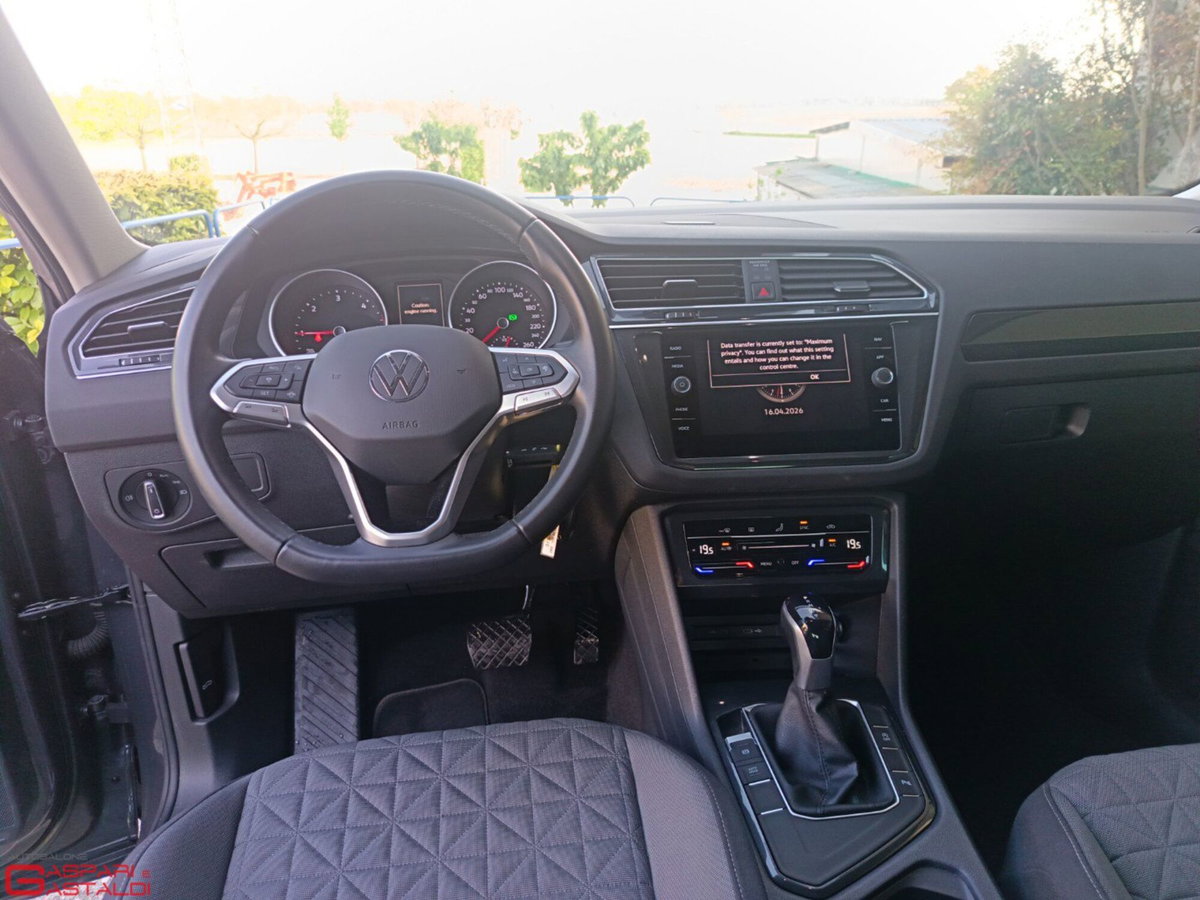 Volkswagen Tiguan Allspace 2.0 TDI SCR DSG 4MOTION Life (9)