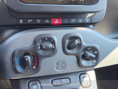 Fiat Panda 1.0 FireFly S&S Hybrid City Cross (14)
