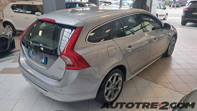 Volvo V60 D4 AWD Geartronic Volvo Ocean Race (6)