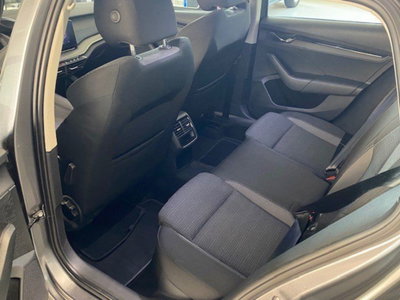 Skoda Octavia Station Wagon 2.0 TDI EVO SCR DSG Wagon Ambition (9)