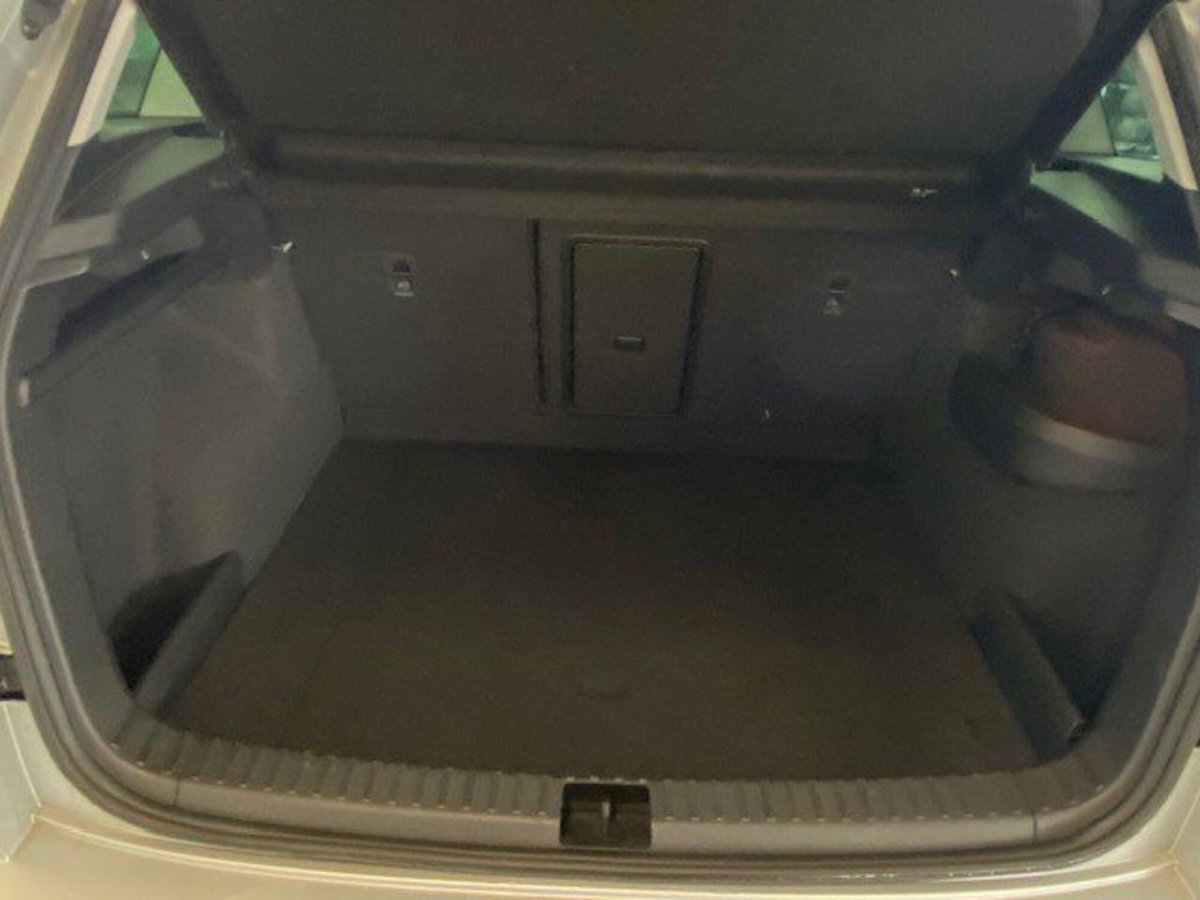 Skoda Karoq 2.0 TDI EVO SCR 115 CV DSG Ambition (12)