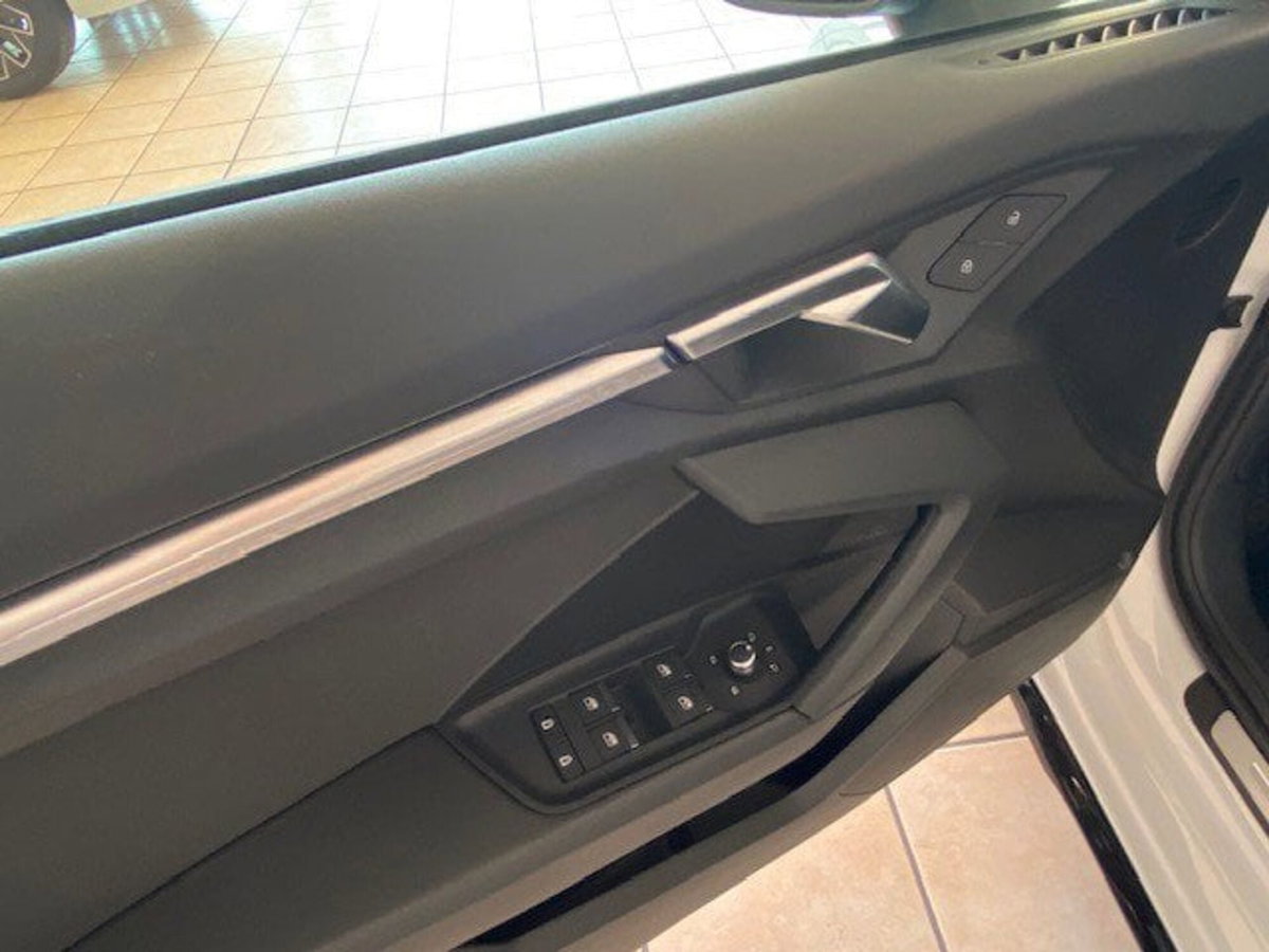 Audi A3 Sportback 35 TDI S tronic S line edition (7)