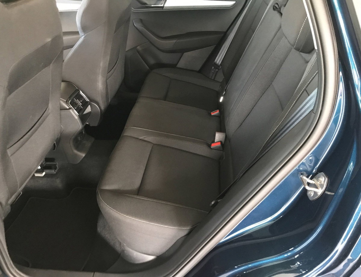 Skoda Karoq 1.5 TSI ACT DSG Executive (15)