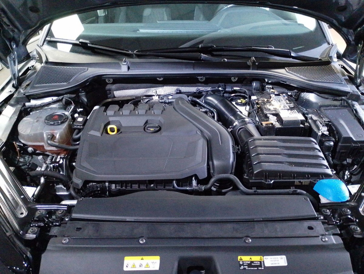 Skoda Octavia Station Wagon 1.5 e-TEC DSG Wagon Executive (13)