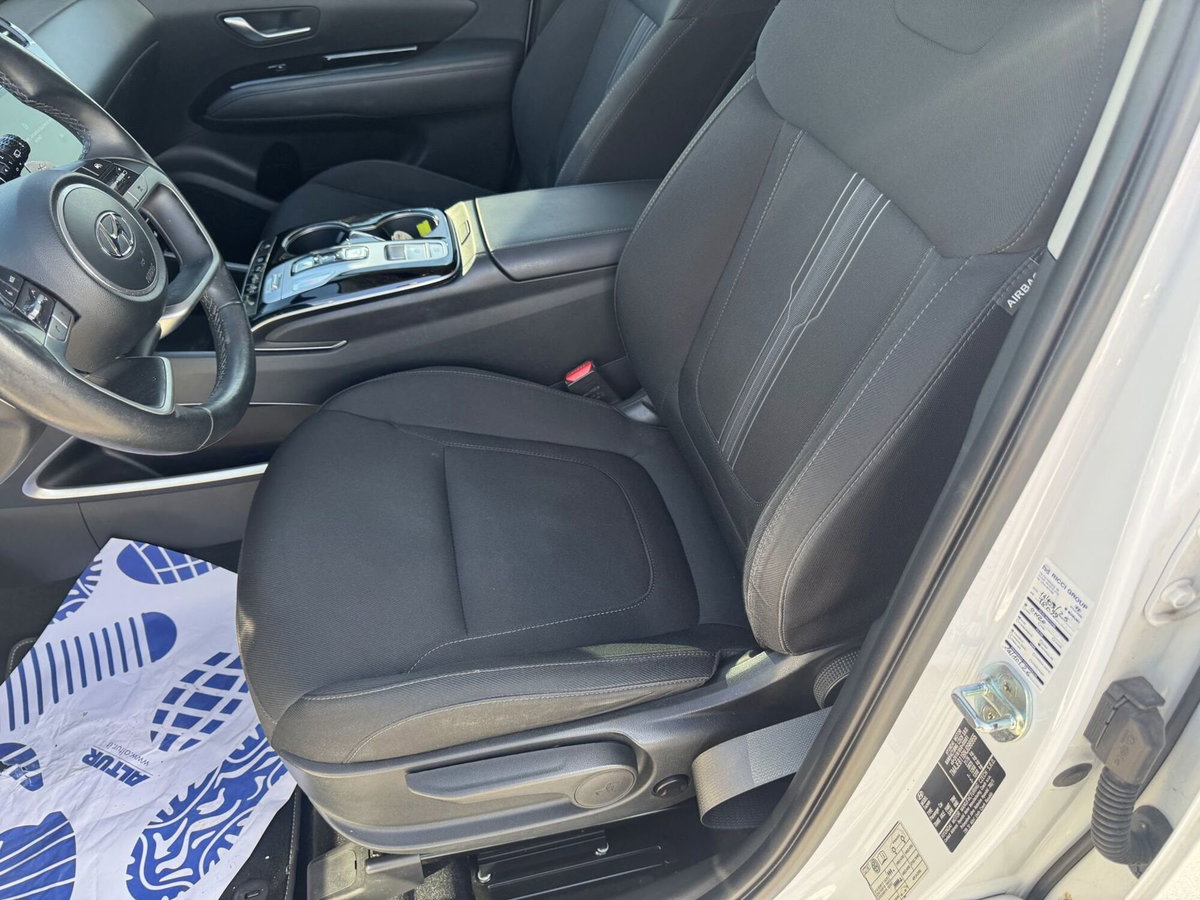 Hyundai Tucson 1.6 hev Exellence 2wd auto (9)