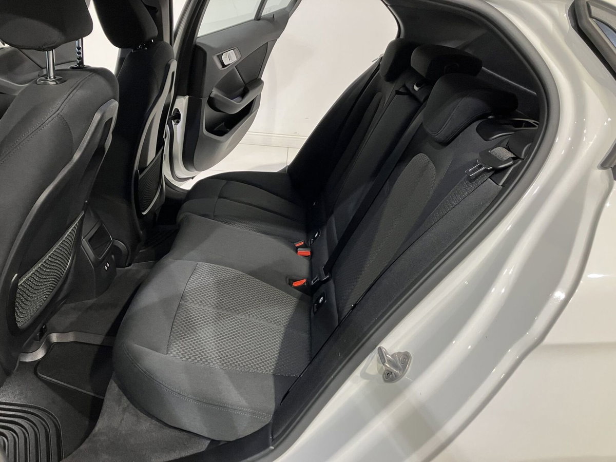 BMW Serie 1 5p. 116d 5p. Advantage (12)