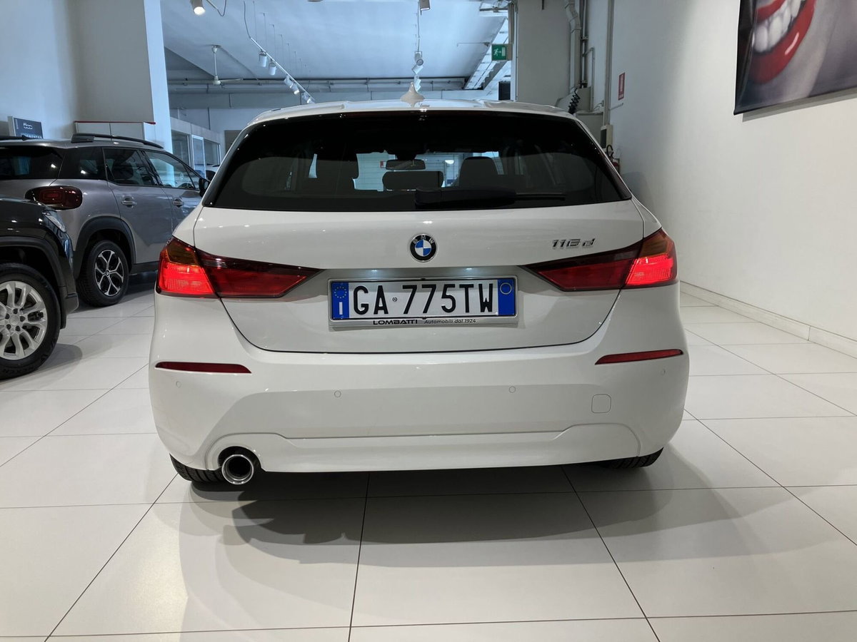 BMW Serie 1 5p. 116d 5p. Advantage (4)