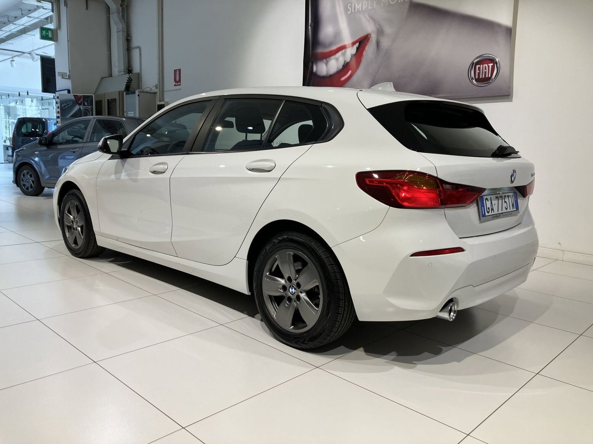 BMW Serie 1 5p. 116d 5p. Advantage (5)
