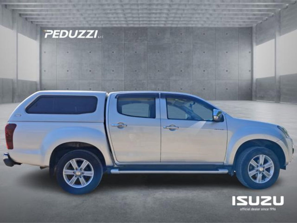 Isuzu D-Max Pick-up 1.9 Crew Cab Quasar 4WD Clima (5)