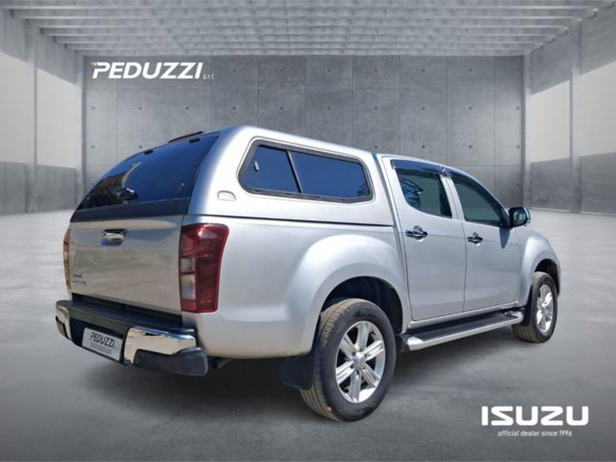 Isuzu D-Max Pick-up 1.9 Crew Cab Quasar 4WD Clima (9)