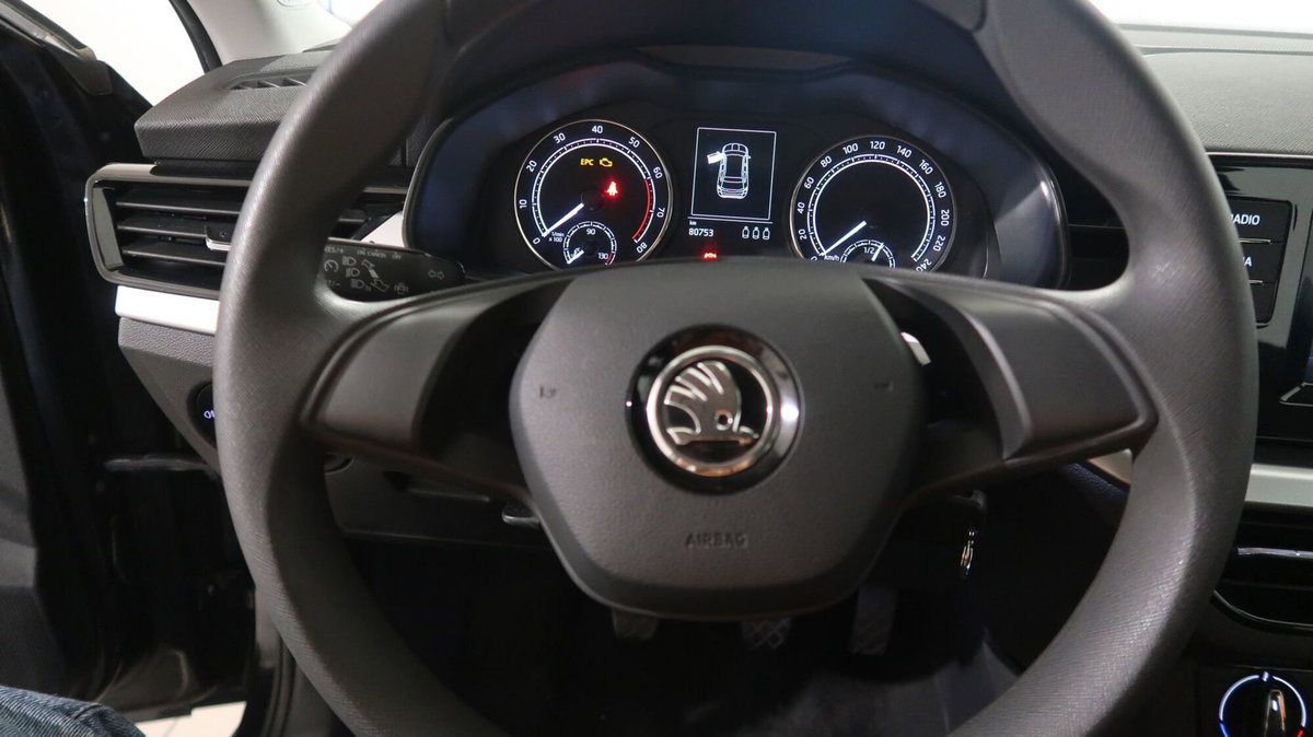 Skoda Kamiq 1.0 TSI Ambition (4)