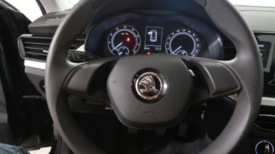 Skoda Kamiq 1.0 TSI Ambition (4)