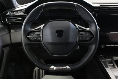 Peugeot 308 2.0 HDi 136CV 5p. aut. Féline (13)