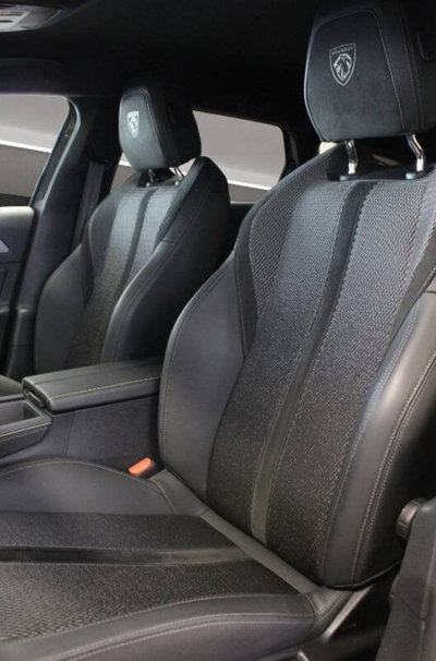 Peugeot 308 2.0 HDi 136CV 5p. aut. Féline (10)