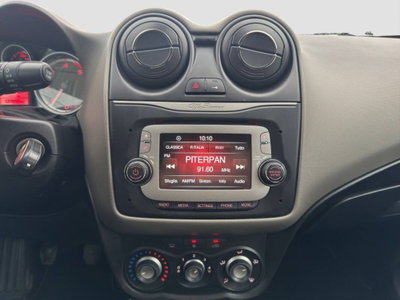 Alfa Romeo MiTo 1.3 JTDm 85 CV S&S Distinctive (16)