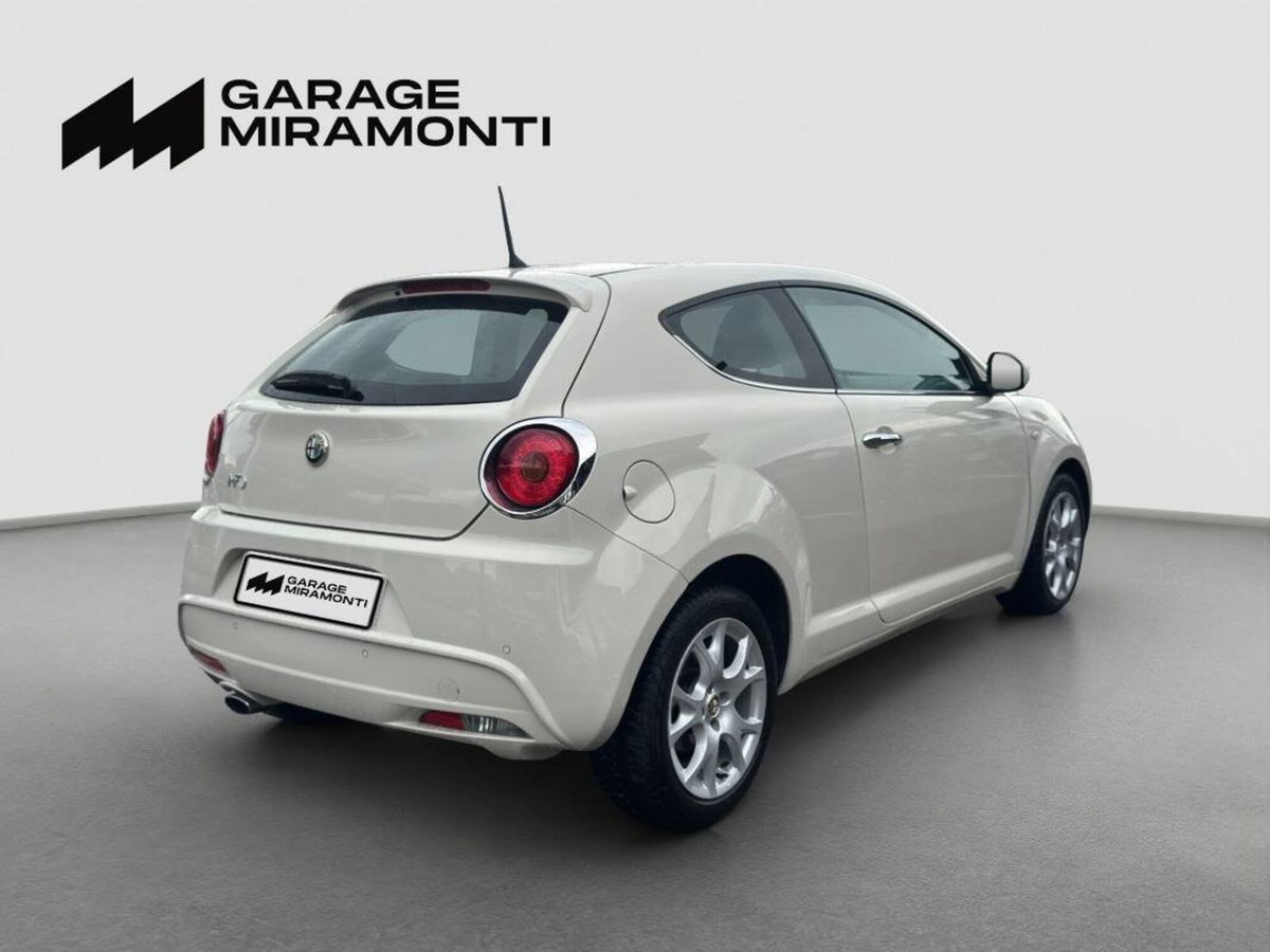 Alfa Romeo MiTo 1.3 JTDm 85 CV S&S Distinctive (6)