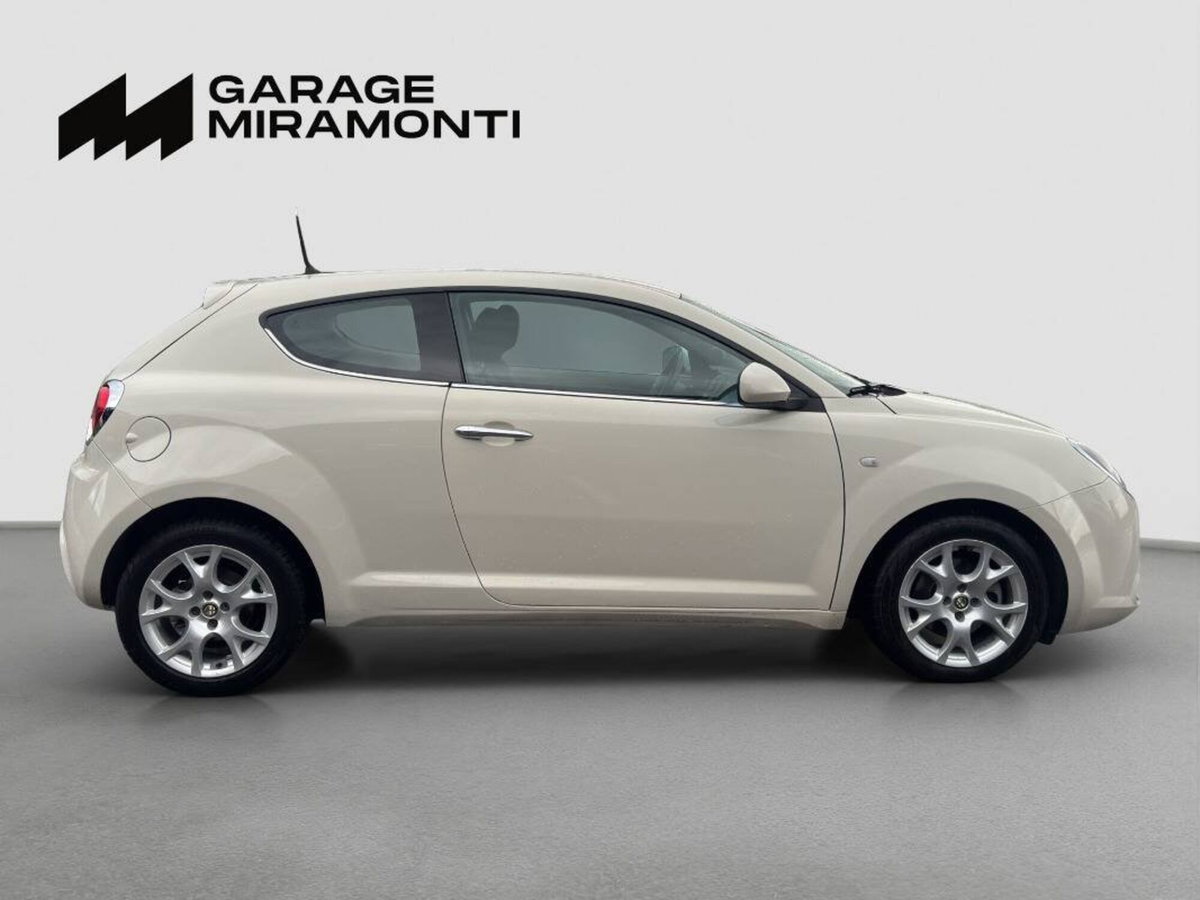 Alfa Romeo MiTo 1.3 JTDm 85 CV S&S Distinctive (7)