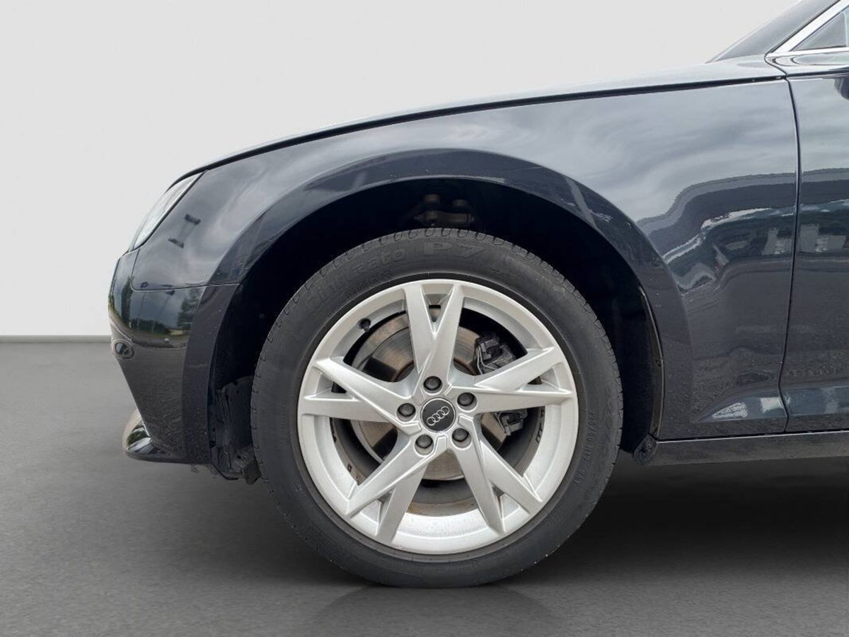 Audi A4 Avant 2.0 TDI 150 CV ultra Business Sport (18)