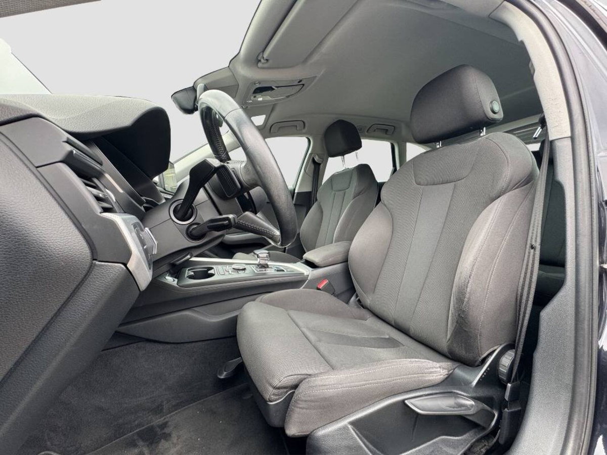 Audi A4 Avant 2.0 TDI 150 CV ultra Business Sport (9)