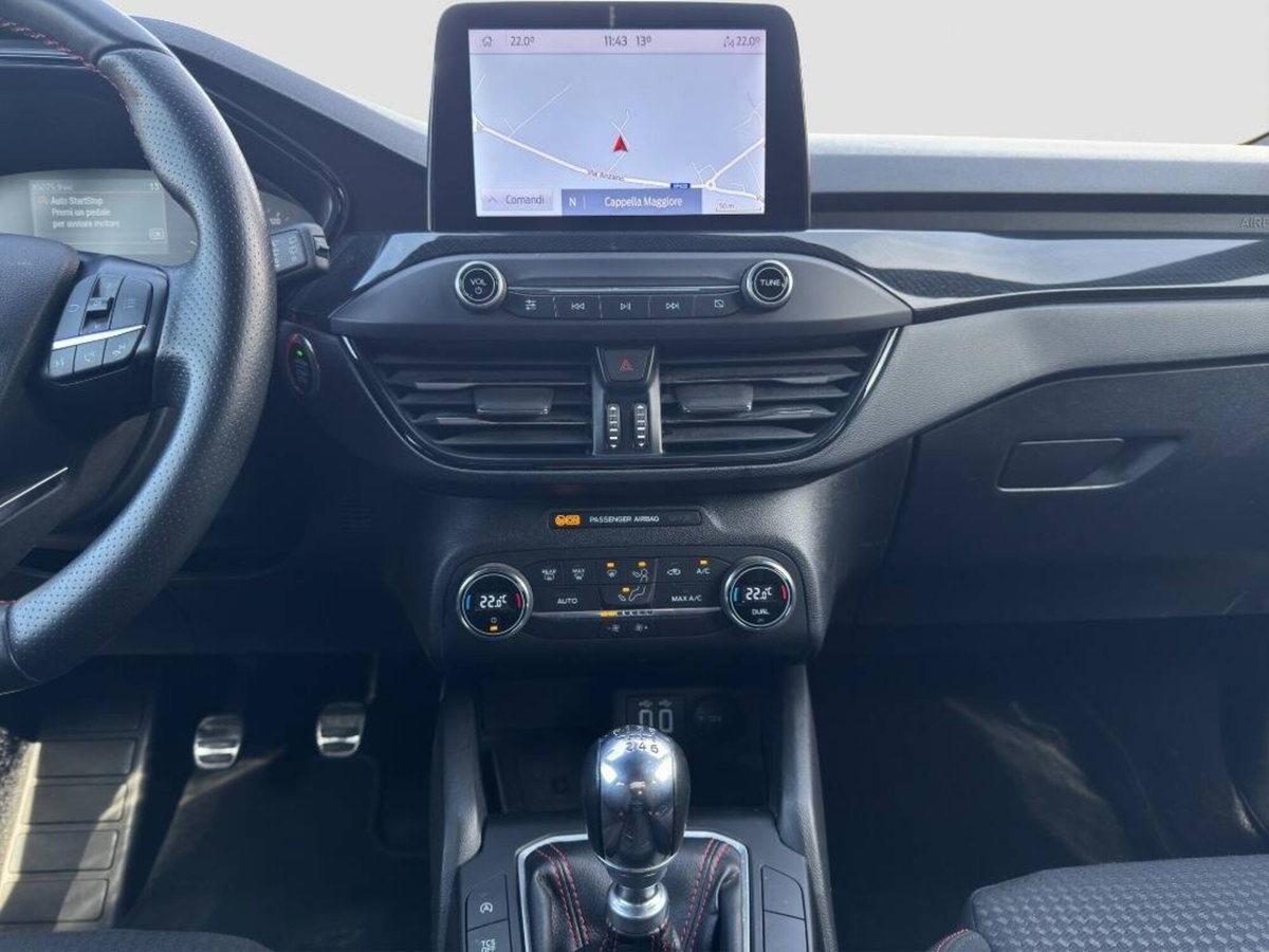 Ford Focus Station Wagon 1.5 EcoBlue 120 CV SW ST-Line X (14)