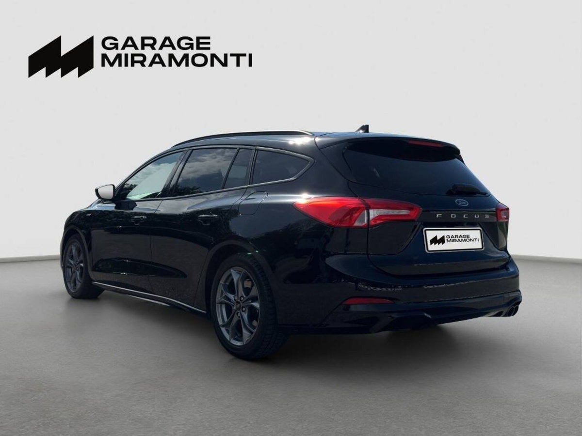 Ford Focus Station Wagon 1.5 EcoBlue 120 CV SW ST-Line X (4)